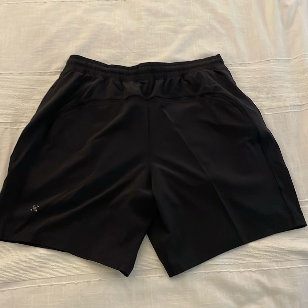 Lululemon Pacebreaker shorts